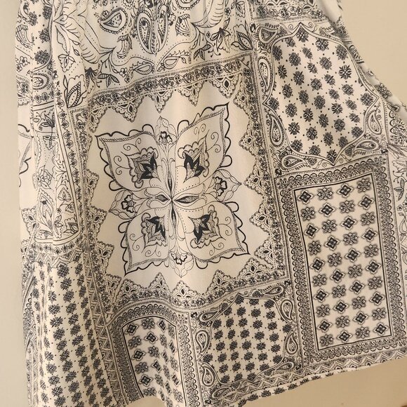 Children’s Place Girls M 7/8 Navy Blue Paisley Print Ruffle Dress - Picture 5 of 6